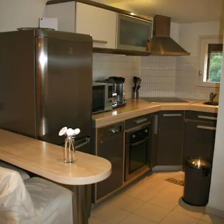 Apartamento Coquet Dans Mazet Ste Maxime Riviera