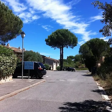 شقة Coquet Dans Mazet Ste Maxime Riviera *