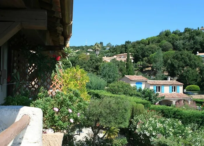 Coquet Dans Mazet Ste Maxime Riviera Sainte-Maxime
