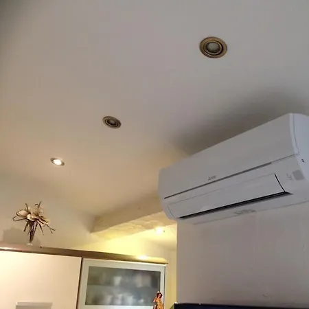 Coquet Dans Mazet Ste Maxime Riviera Σαιντ-Μαξίμ