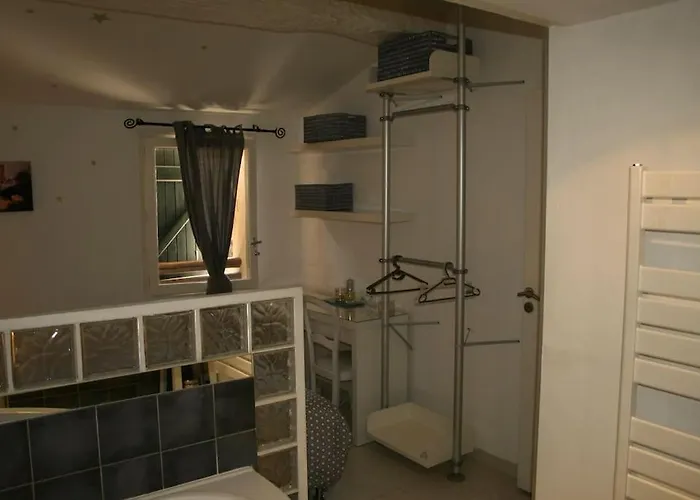 Coquet Dans Mazet Ste Maxime Riviera Daire